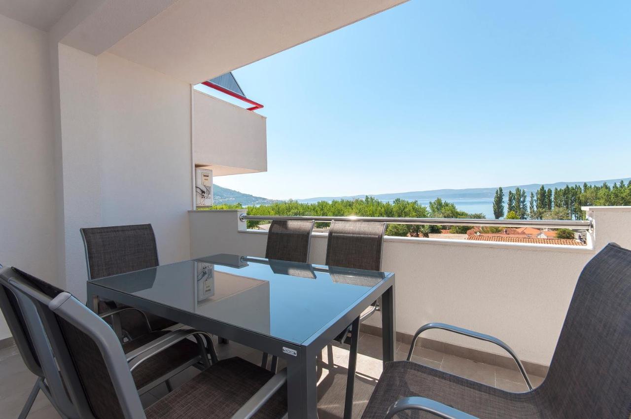 Apartman Mira- Omiš Εξωτερικό φωτογραφία