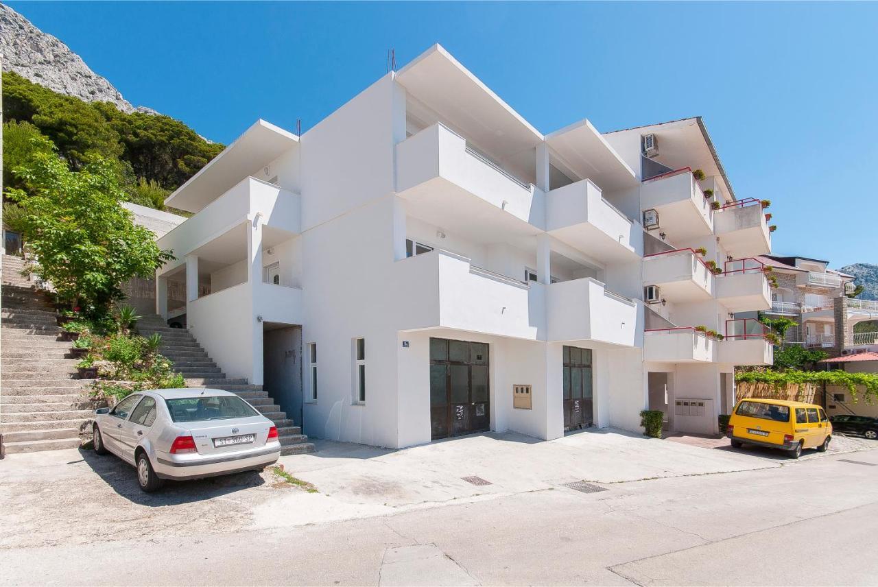 Apartman Mira- Omiš Εξωτερικό φωτογραφία